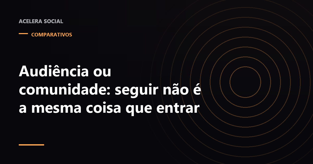 Um megafone apontado para uma multidão de um lado e um círculo de pessoas conversando do outro