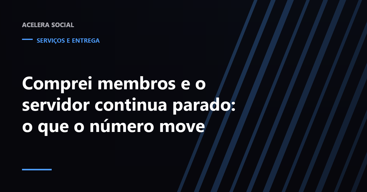 Barra lateral de um servidor com contagem de membros alta ao lado de um canal de texto sem mensagens novas
